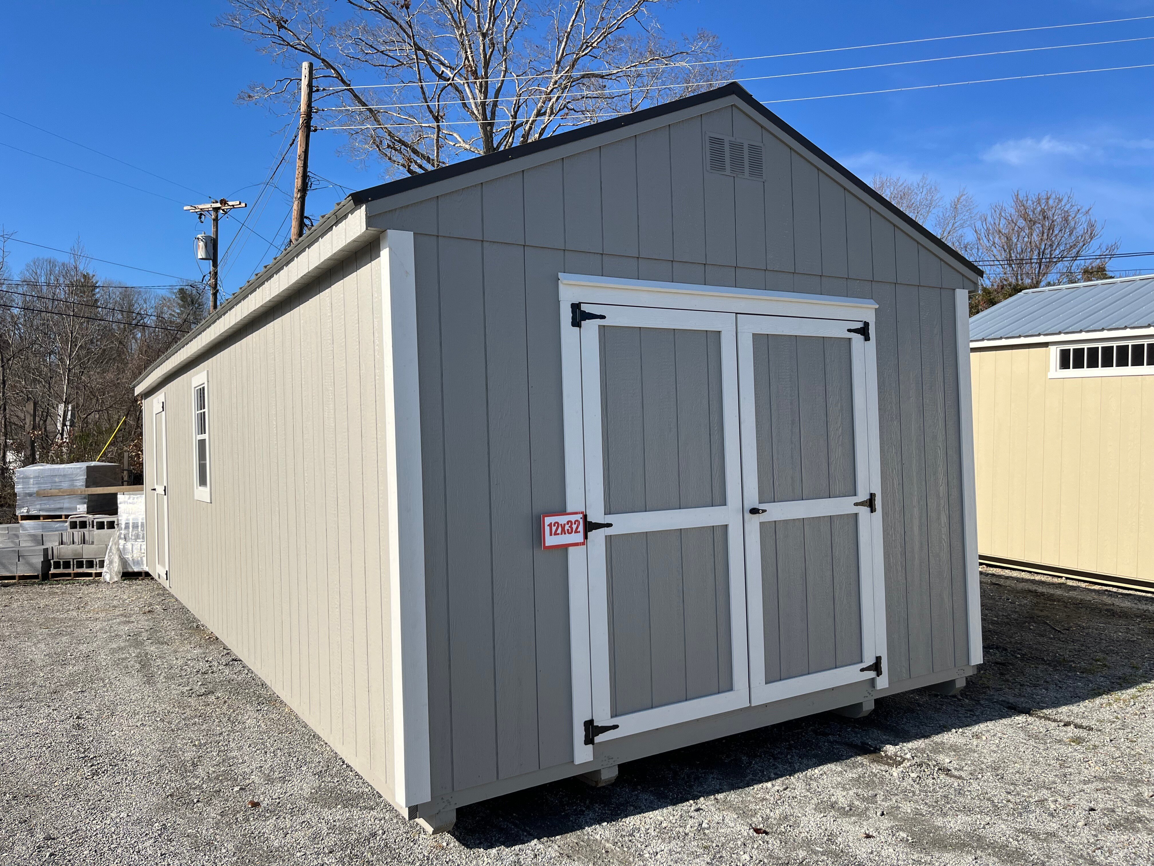 12x32 Siding Cottage